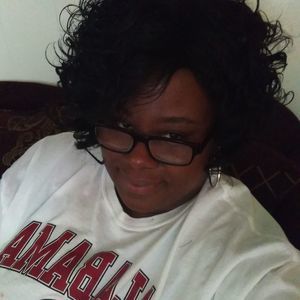 Meet your Posher, Iris